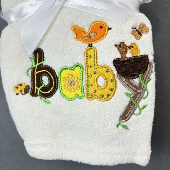 Baby Shower Gift New Baby Blanket w/ Birds & Bird Nest Appliqué 30" X 40" - Picture 3 of 7